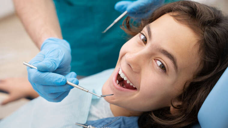 Bambini dal Dentista: Un’esperienza serena e positiva